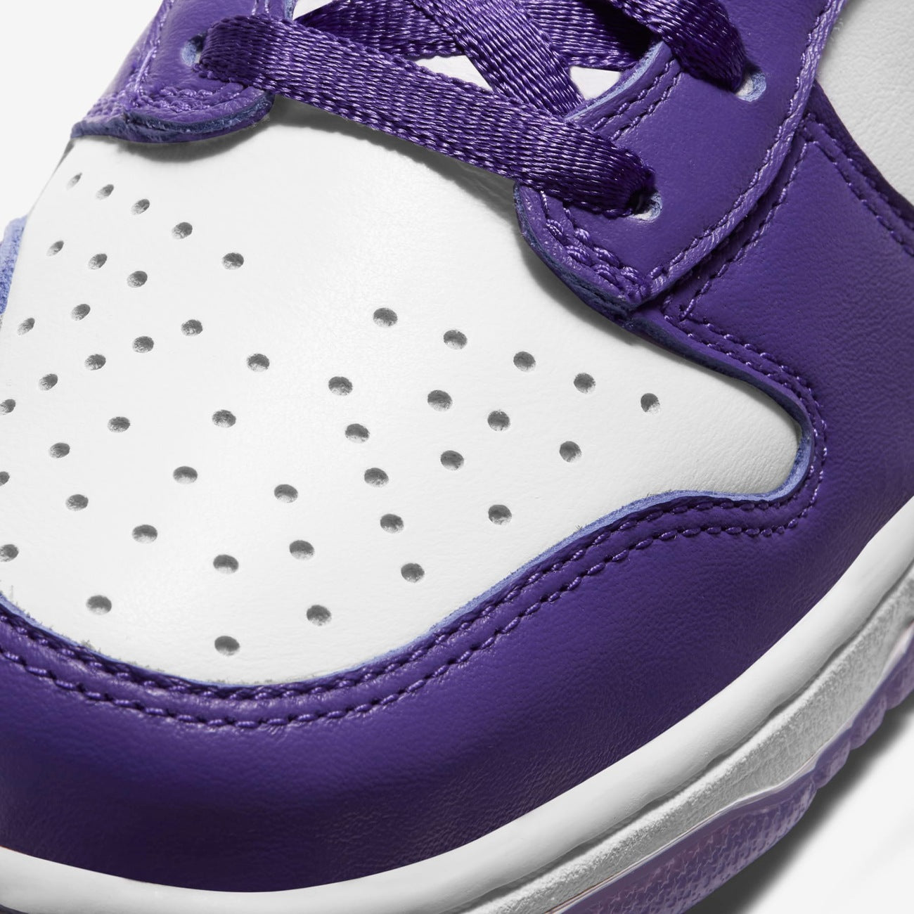 Nike Dunk High "Varsity Purple"