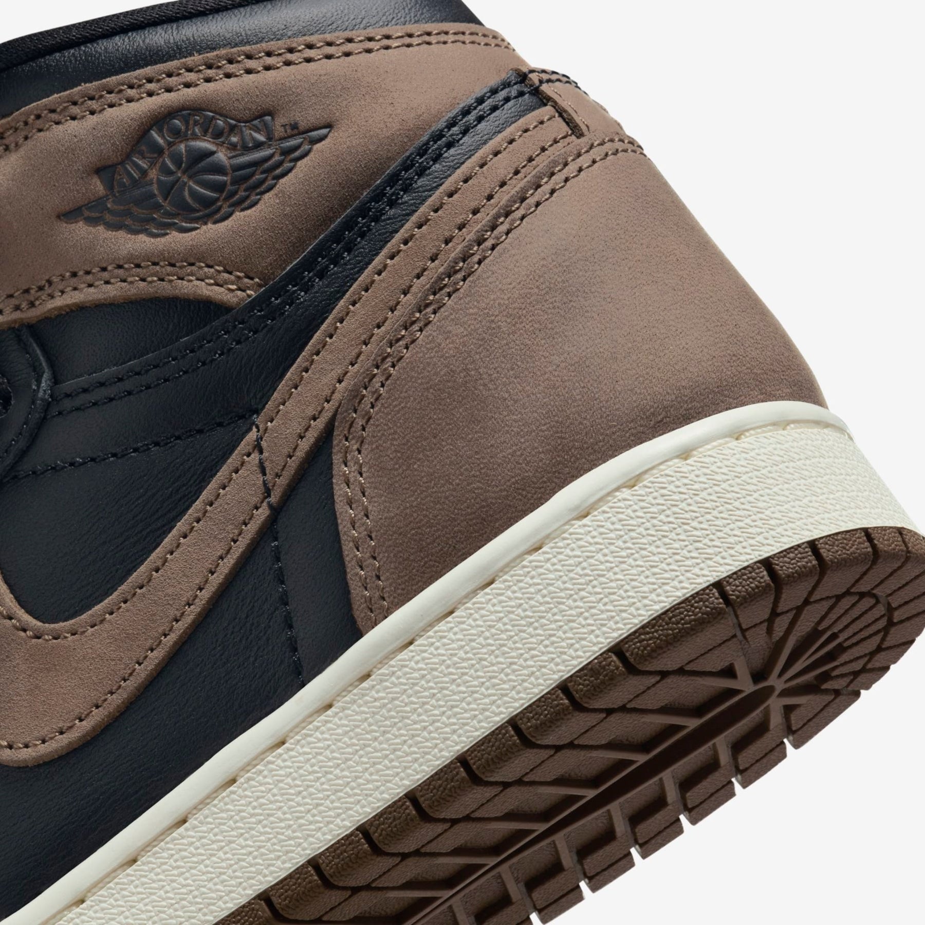 Nike Air Jordan 1 Retro High ''Palomino''