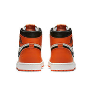 Nike Air Jordan 1 Retro High OG "Black/Starfish-Sail"