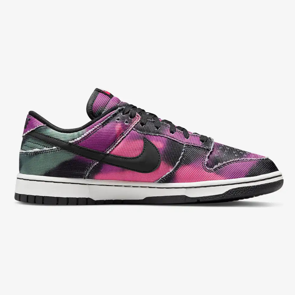 Nike Dunk Low PRM Graffiti Pink