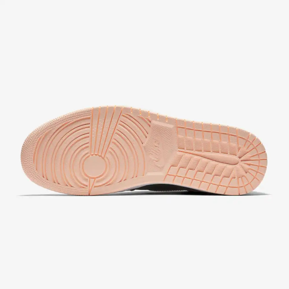 Nike Air Jordan 1 "Crimson Tint"