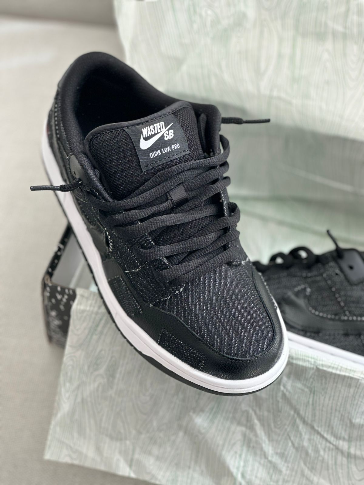 Nike SB Dunk Low "Wasted Youth" (38, Pronta Entrega)