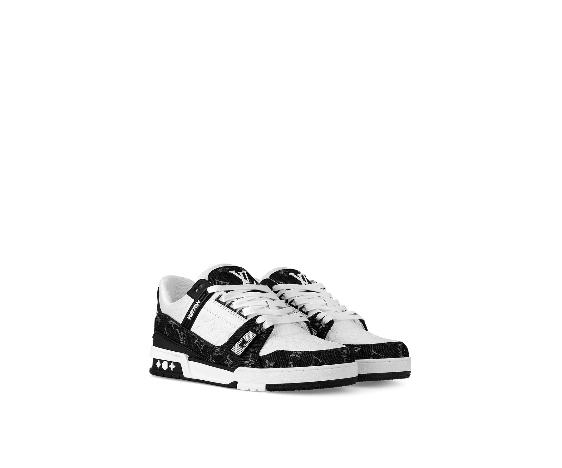 Louis Vuitton Trainer "Black White"