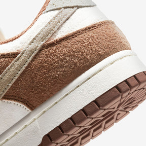 Nike SB Dunk Low Premium "Medium Curry"