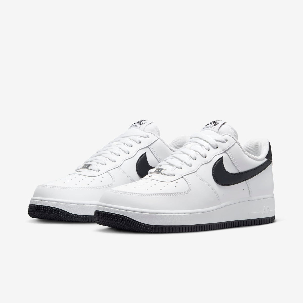 Nike Air Force 1 '07 "Black/White"