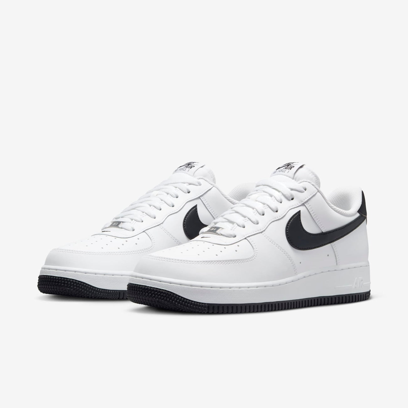 Nike Air Force 1 '07 "Black/White"