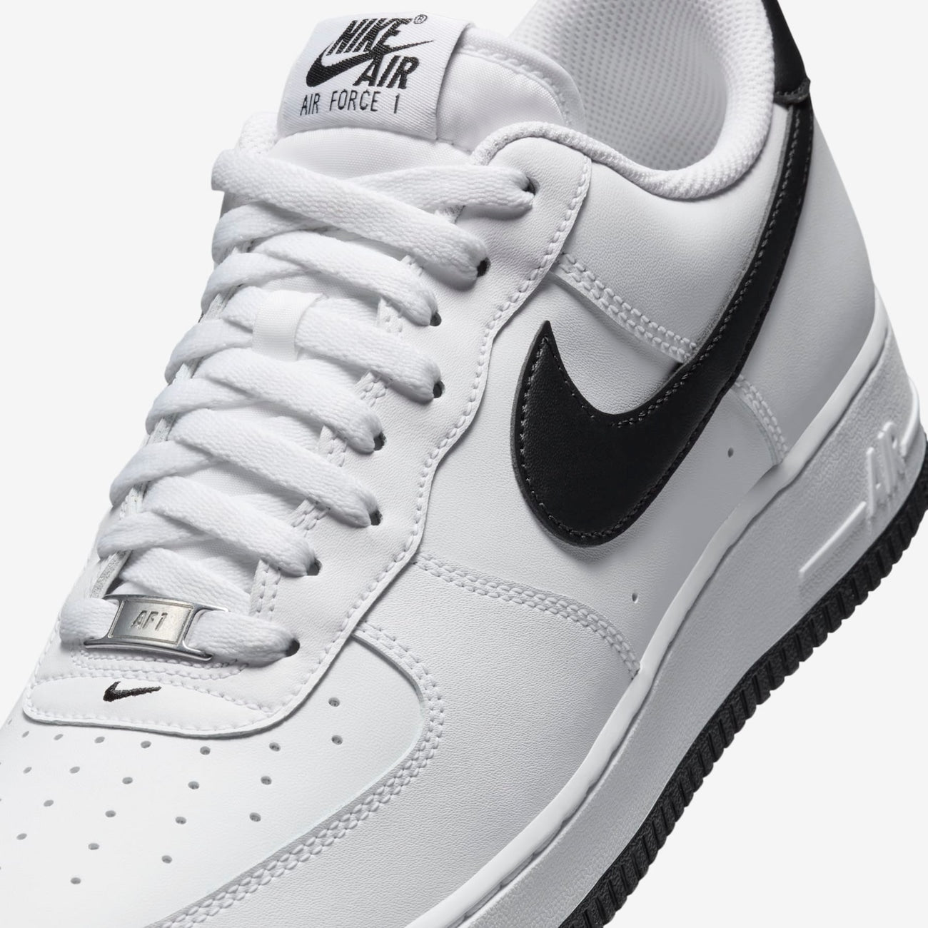 Nike Air Force 1 '07 "Black/White"