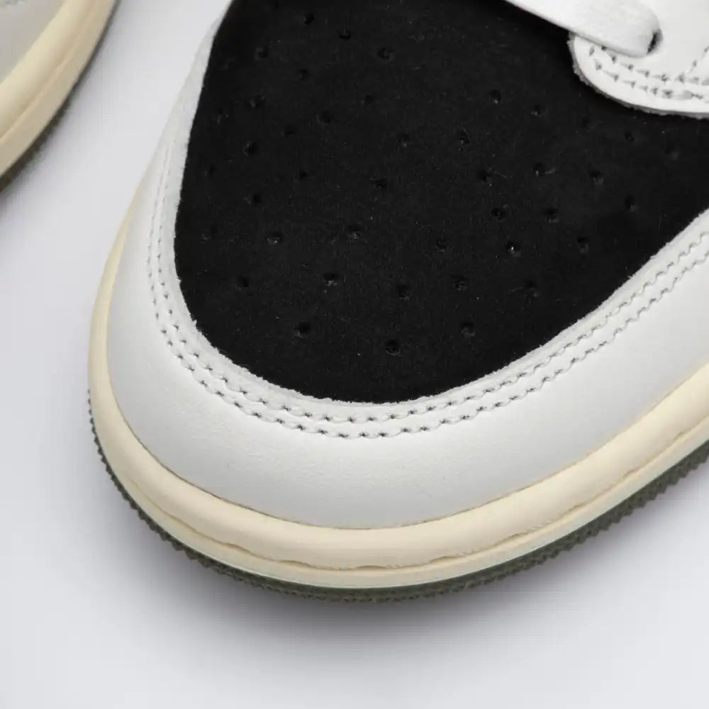 Nike Air Jordan 1 Low x Travis Scoot ''Olive''