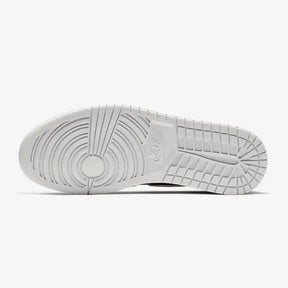 Nike Air Jordan 1 Retro High Neutral "Grey Hyper Crimson"