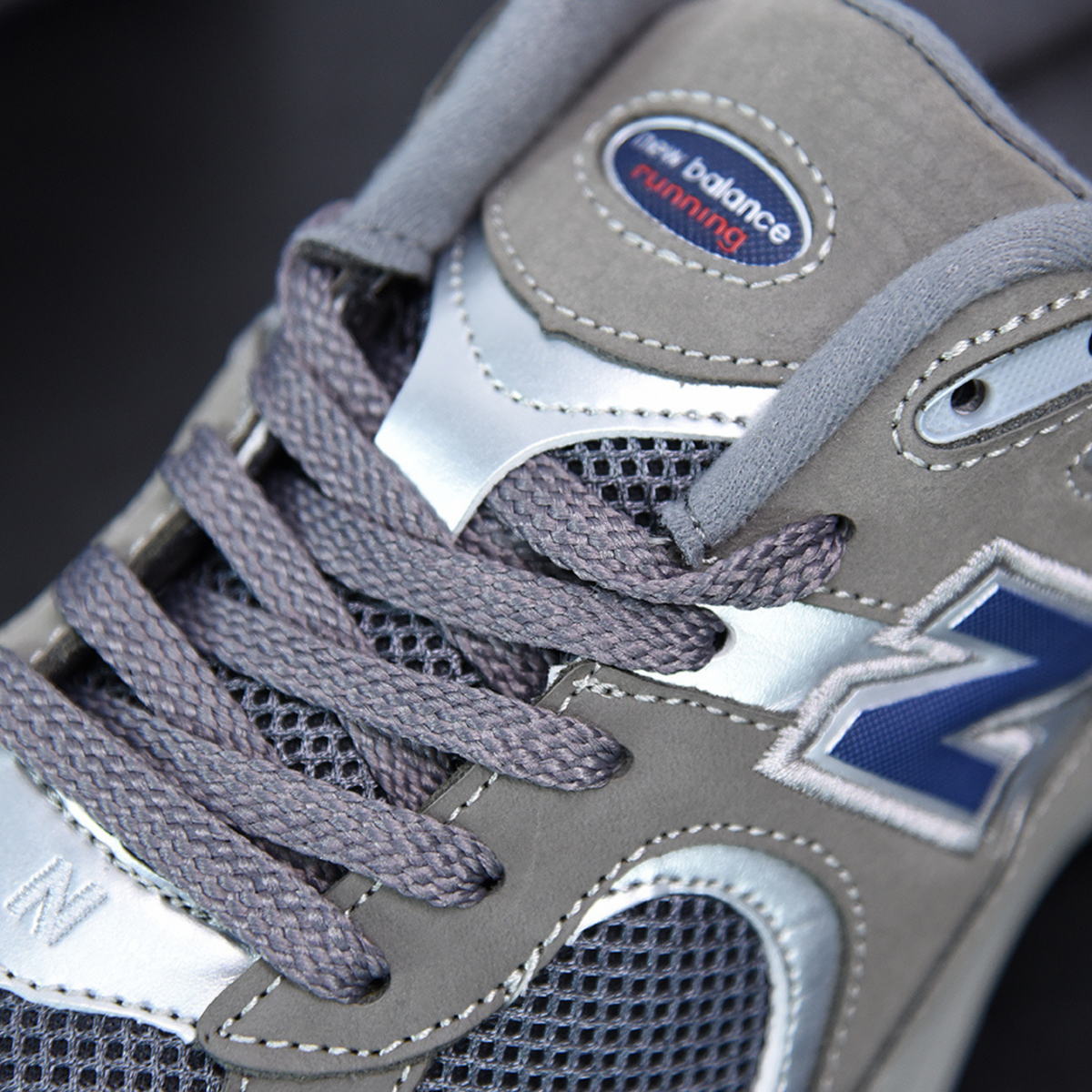New Balance ML2002R "Grey Navy"