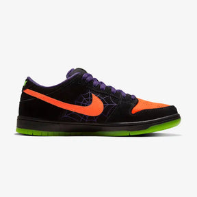 Nike SB Dunk Low "Night of Mischief"