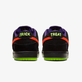 Nike SB Dunk Low "Night of Mischief"