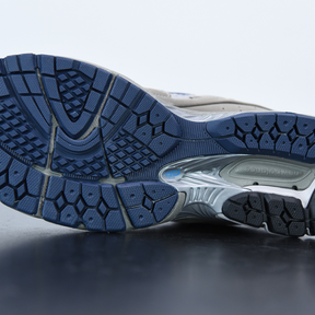 New Balance ML2002R "Grey Navy"
