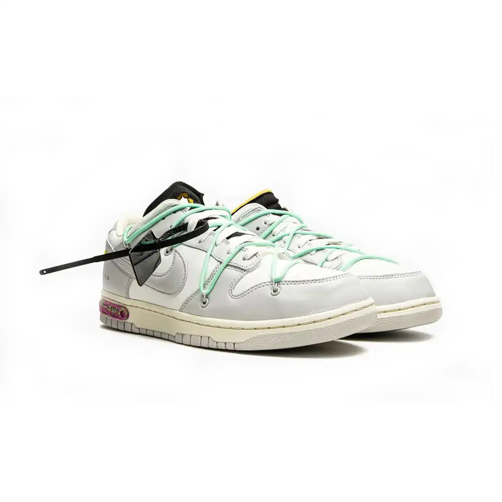 Nike SB Dunk Low x off-white 04/50