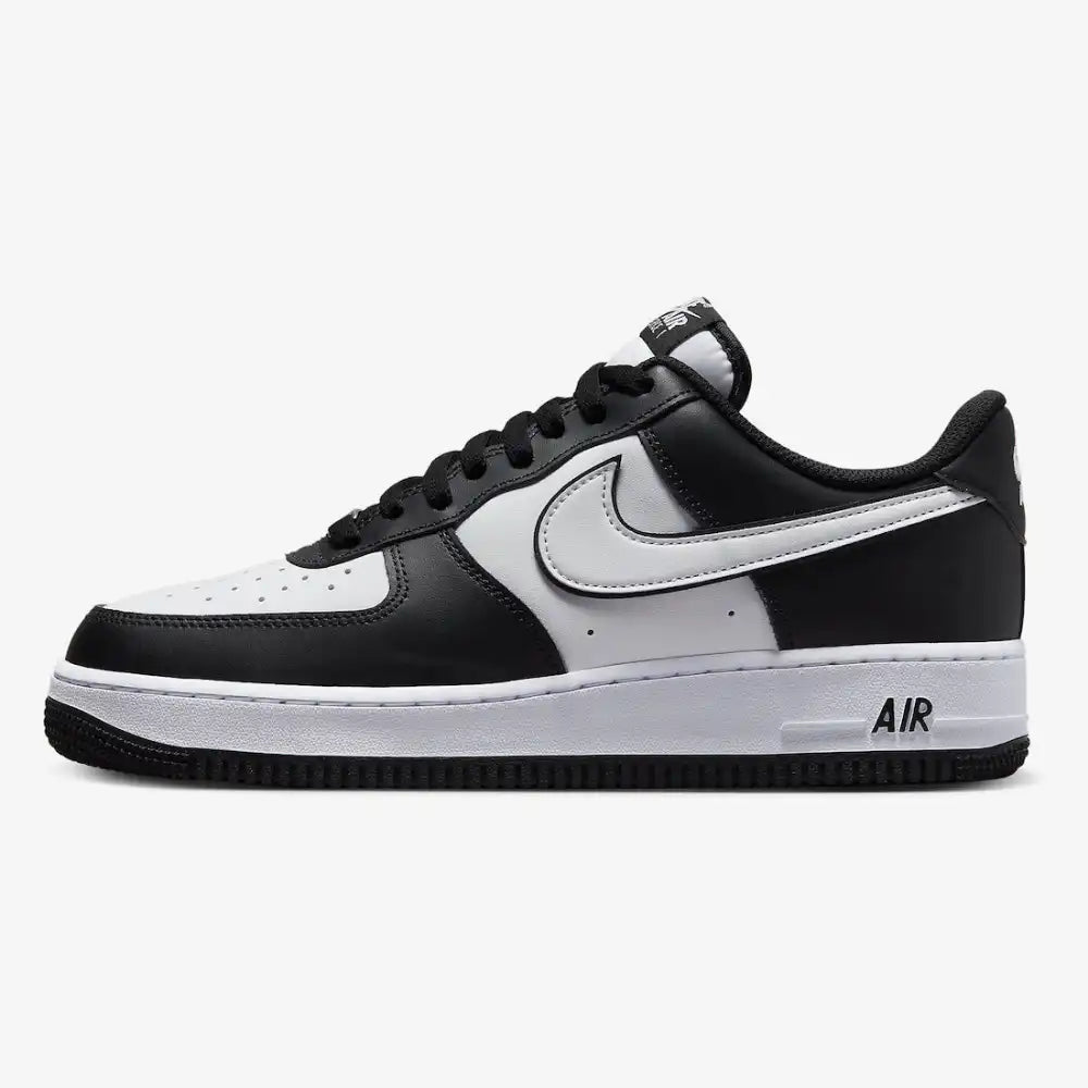 Nike Air Force 1 Low "Panda"