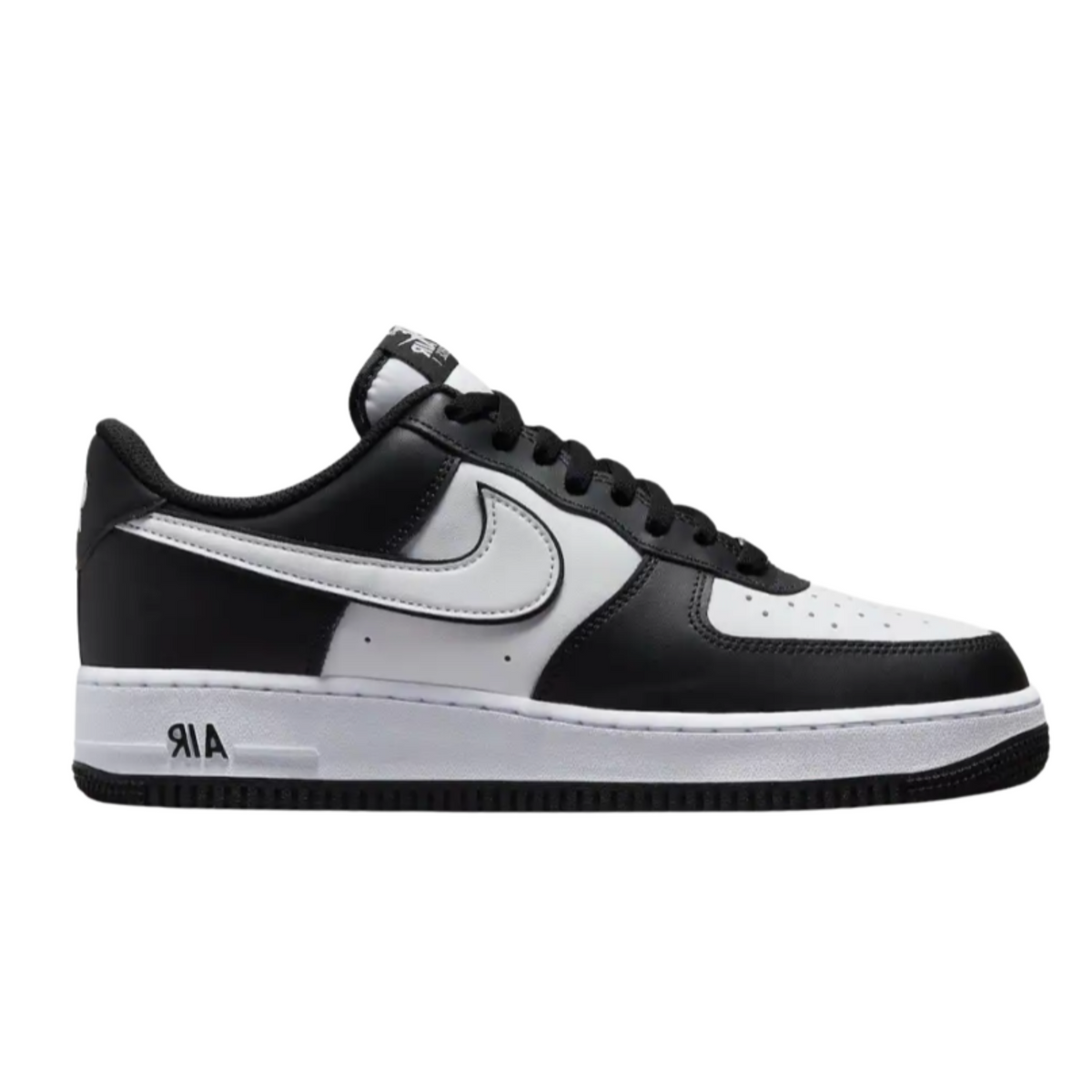 Nike Air Force 1 Low "Panda"