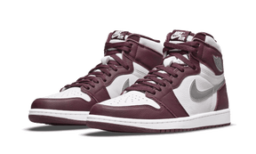 Nike Air Jordan 1 Retro High OG "Bordeaux"