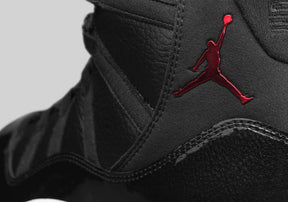 Nike Air Jordan 11 "72-10"