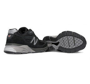 New Balance Womans W990v4 "All Black"