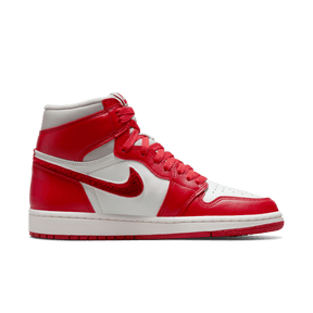 WMNS Nike Jordan 1 Retro High "Varsity Red"